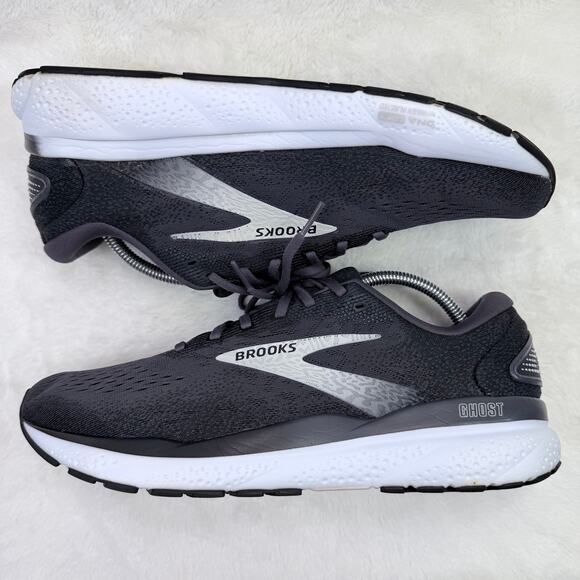 Brooks Ghost 16 Mens Running Shoes Black Gray Size 11 Wide 2E 1104182E090